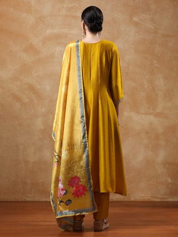 Varanga Women Yoke Design Regular Kurta with Trousers & with Dupatta