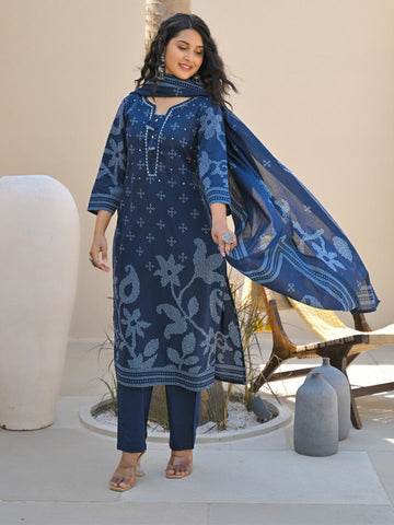 Varanga Women Floral Motif Bandhani Printed Sequin Embelished Kurta with Trouser & Dupatta