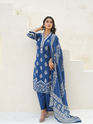 Varanga Women Mirror & Thread Embroidered Ethnic Printed Kurta with Trouser & Dupatta