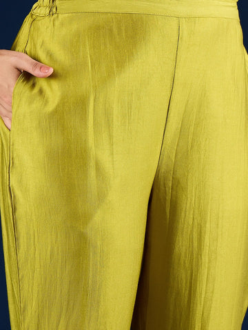 Varanga Kurta Set With 3D Work On The Sleeves Paired With Solid Trousers And Dupatta.