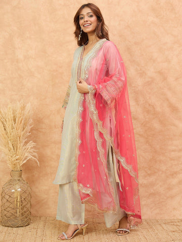 varanga Women Shimmer Kurta Set Adorned With Delicate Zari Lace Detailing Paired With Net Dupatta.