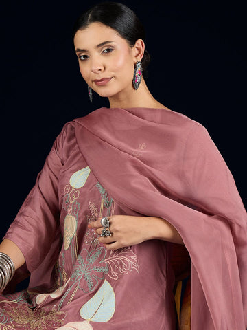 Varanga Thread-Embroidered Lavender Kurta, Solid Ankle-Length Trousers, And A Flowy Chiffon Dupatta.