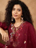 Varanga Women Kurta Embellished With Thread Embroidery, Paired With Trousers And A Dupatta Showcasing Detailed Thread Work And Finely Embroidered Scalloped Edges