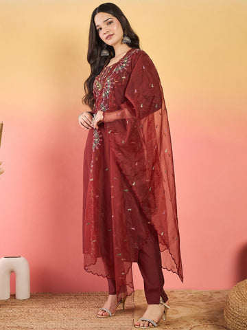 Varanga Hand-Embroidered Kurta Paired With Solid Ankle-Length Trousers And Embroidered Dupatta