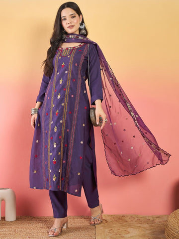 Varanga Kurta With Hand Embroidery, Paired With Trousers And Thread-Embroidered Dupatta.