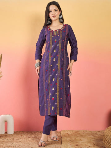 Varanga Kurta With Hand Embroidery, Paired With Trousers And Thread-Embroidered Dupatta.