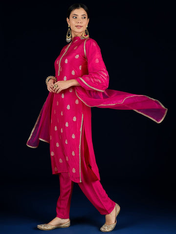 Varanga Fuchsia Chanderi Silk Straight-Fit Kurta With Lace Detailing, Paired With Solid Ankle-Length Trousers And Dupatta.