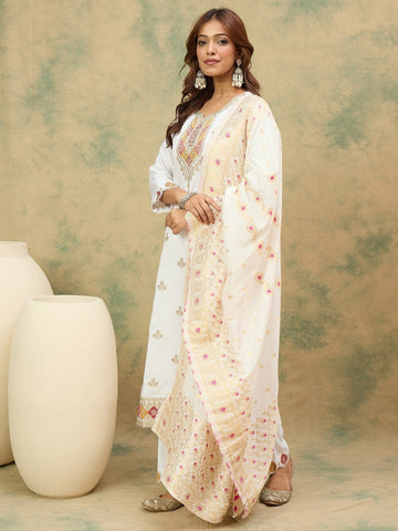 varanga Women Elegant White Ethnic 3-Piece Suit Set With Woven Kurta, Straight Pants, And A Rich Brocade Dupatta.