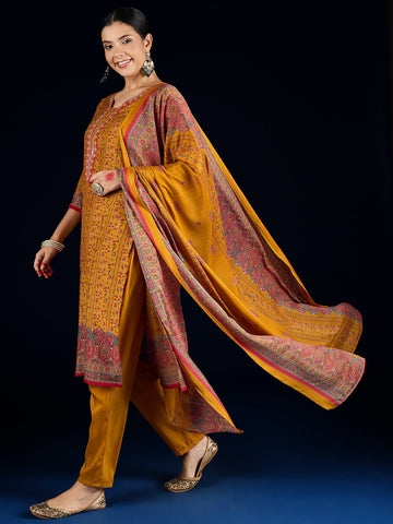 Varanga Ethnic Printed Straight Kurta With Lace Round Neck, Paired With Solid Trousers And A Printed Dupatta.