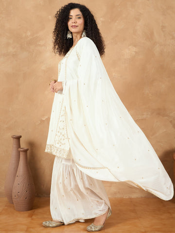 Zari Embroidered Yoke Kurta With Pant And Dupatta