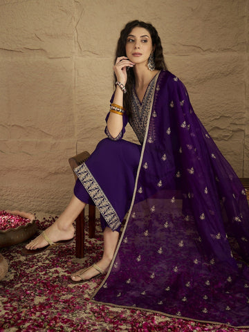 Varanga Women Zari Embroidered Yoke Kurta With Trouser & Sequins Detailed Dupatta
