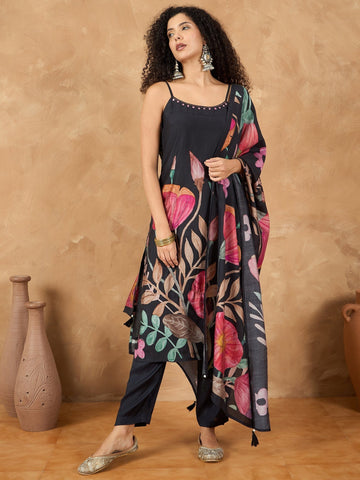 Bold Floral Printed Kurta With Trouser & Dupatta
