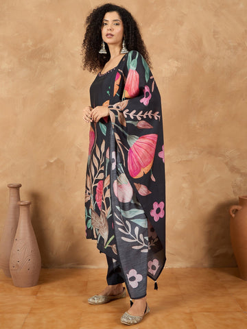 Bold Floral Printed Kurta With Trouser & Dupatta