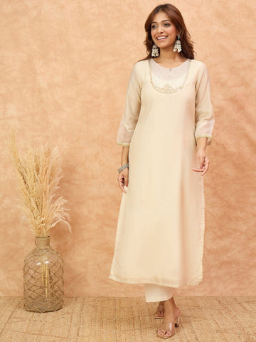 Varanga Women Zari Embroidered And Sequence Embellished With Organza Detailed Kurta With Bottom And Dupatta