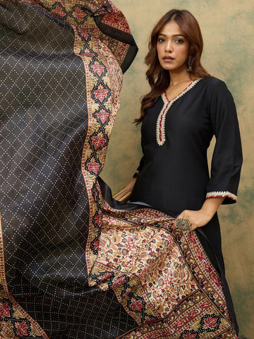 Varanga Women Regular Kurta with Trousers & with Dupatta