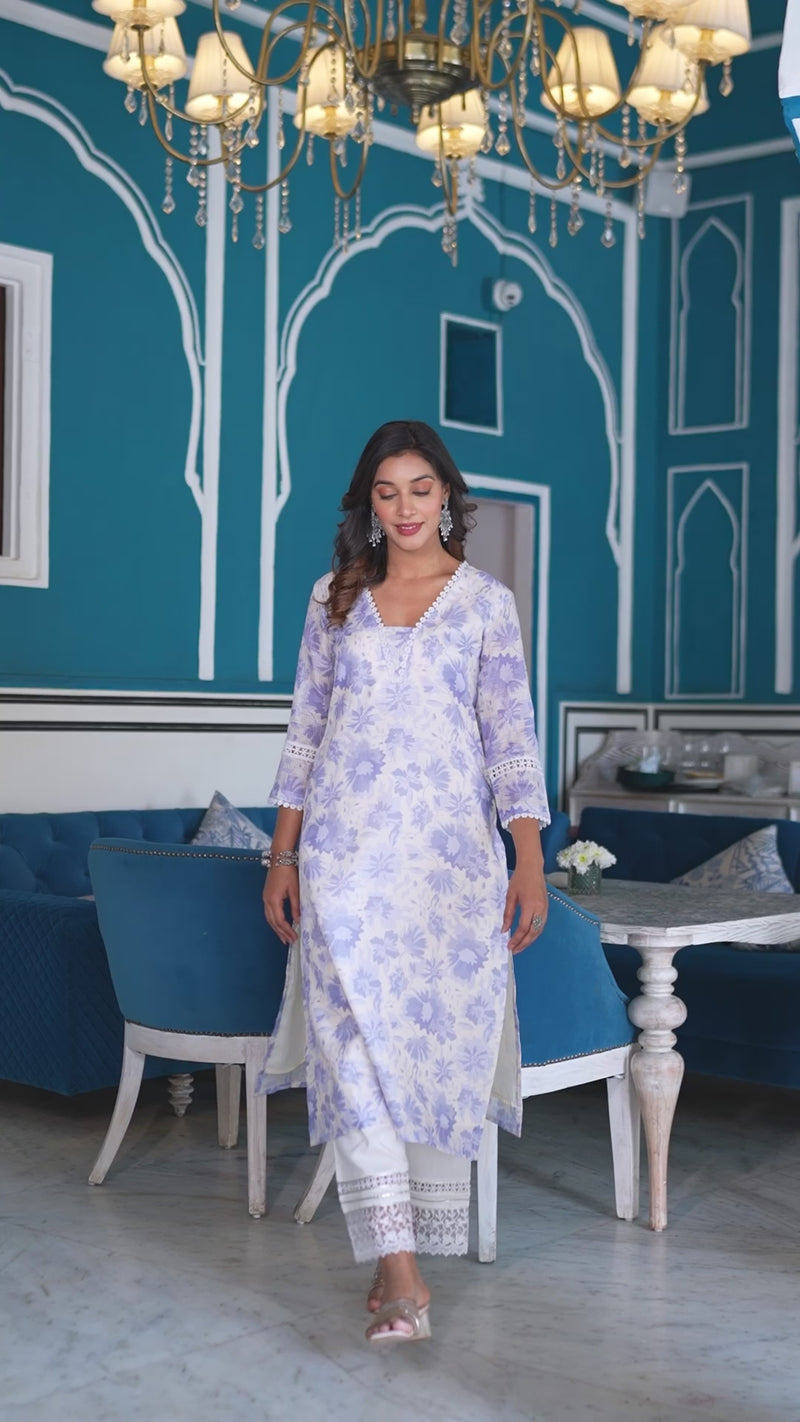 Varanga Women Lavender Floral Printed V- Neck Three Quarter Sleeve Straight Kurta.