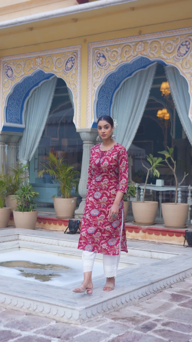 Varanga Women Maroon Floral Printed Straight Kurta With Side Slits