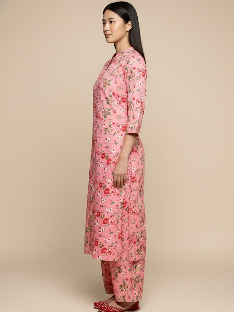 KSUT Women Pink Floral Printed Straight Kurta Paired With Tonal Printed Bottom