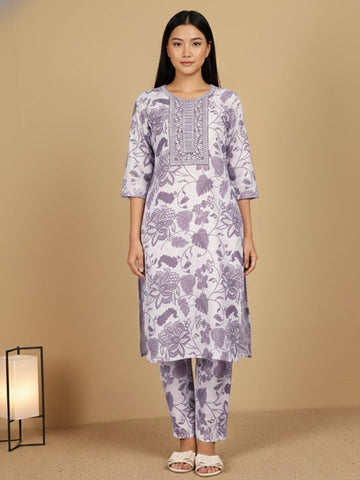 KSUT Women Round Neck Bold Print Co Ord Set