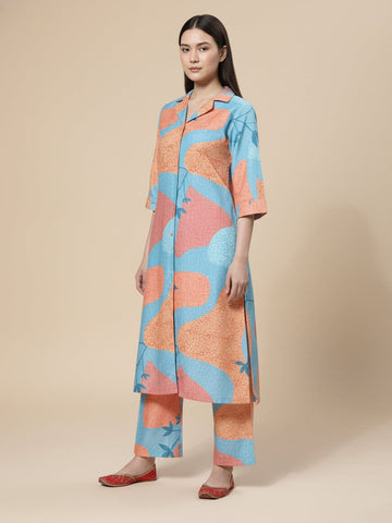 KSUT Women Blue And Rust Abstract Printed Shirt Collar A-Line Kurta Paired With Tonal Bottom