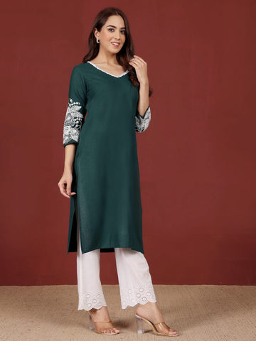 Varanga Women Floral Motif Thread Embroidered Straight Fit Kurta