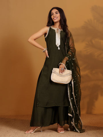 Varanga Women Olive Green Lace Embellished Sleeveless Straight Kurta Paired With Tonal Palazzo And Dupatta