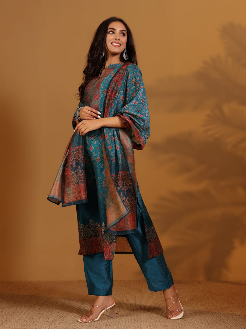 Varanga Women Patola Printed, Teal & Beige Mandrin Collar ,Straight Kurta With Solid Bottom And Printed Dupatta