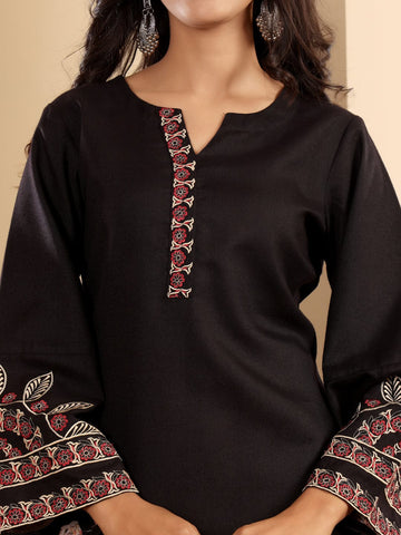 Varanga Women Black Embroidered Kurta Paired With Tonal Bottom And Printed Bhaghalpuri Dupatta