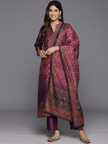 Varanga Women Patola Printed Mandrin Collar ,Straight Kurta With Solid Bottom And Printed Dupatta