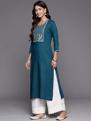 Varanga Women Teal Round Neck Embroidered Yoke Straight Kurta