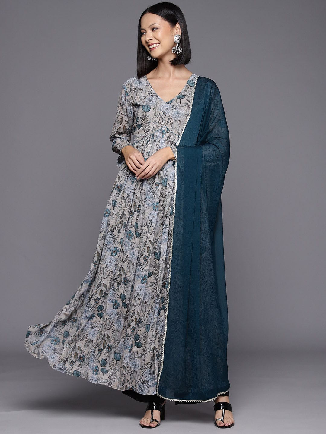 Grey Floral Printed Anarkali Kurta With Full Sleeves Paired With Green Solid Dupatta