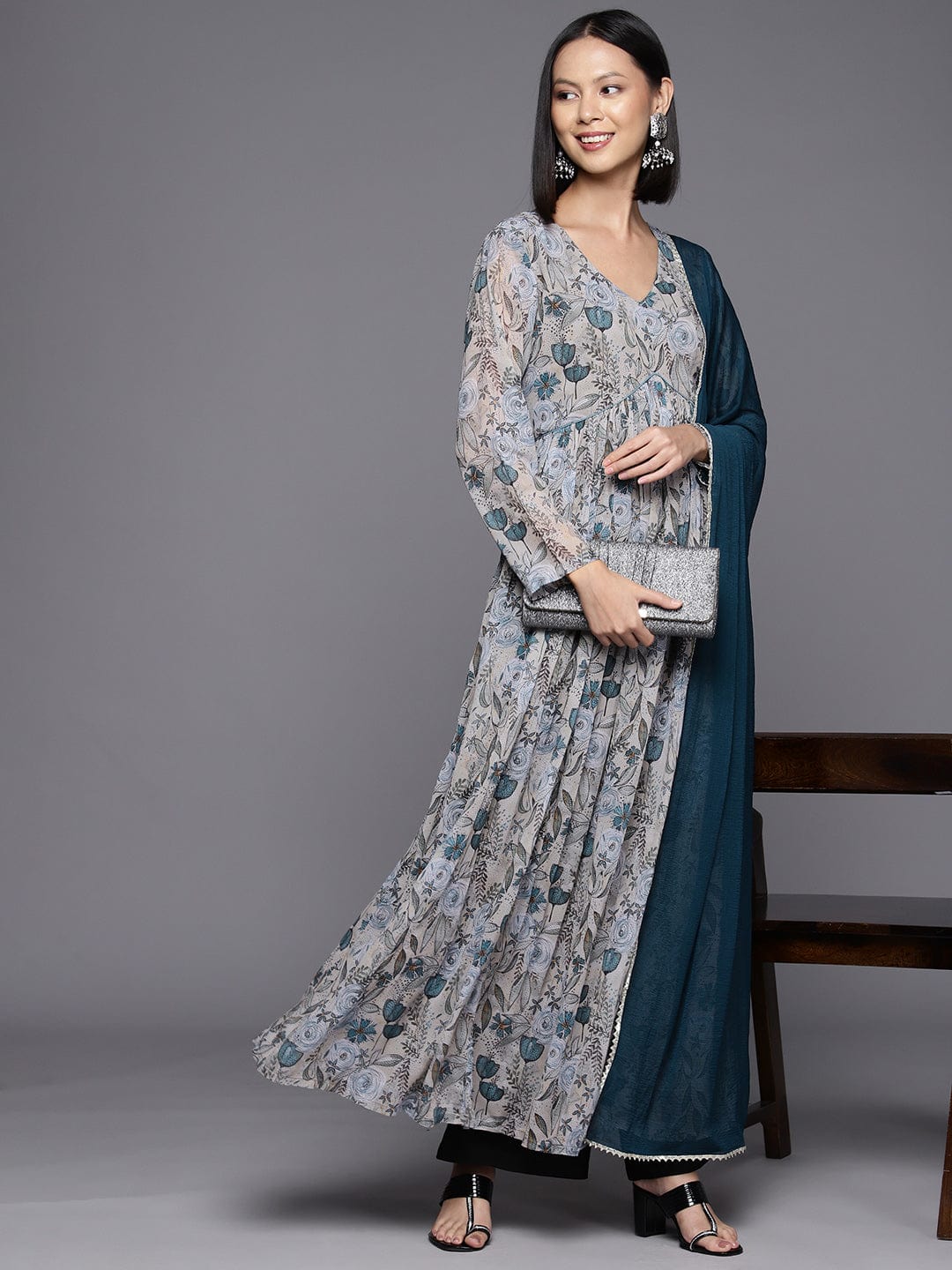Grey Floral Printed Anarkali Kurta With Full Sleeves Paired With Green Solid Dupatta