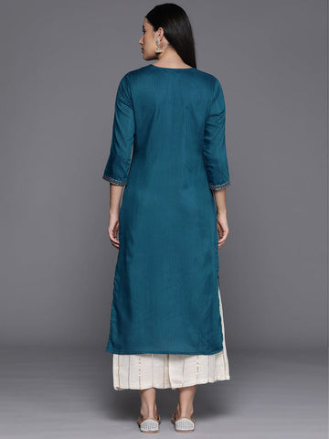 Blue Round Neck Embroidered Yoke Straight Kurta