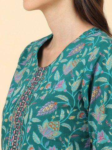 Varanga Women Turquoise Blue Floral Printed Straight Kurta