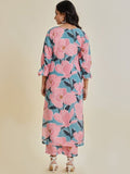 Varanga Women Teal And Pink Floral Printed Straight Kurta Paired With Bottom