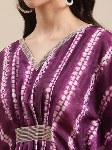 KSUT Purple And White Printed V- Neck Lace Embellished Kaftan